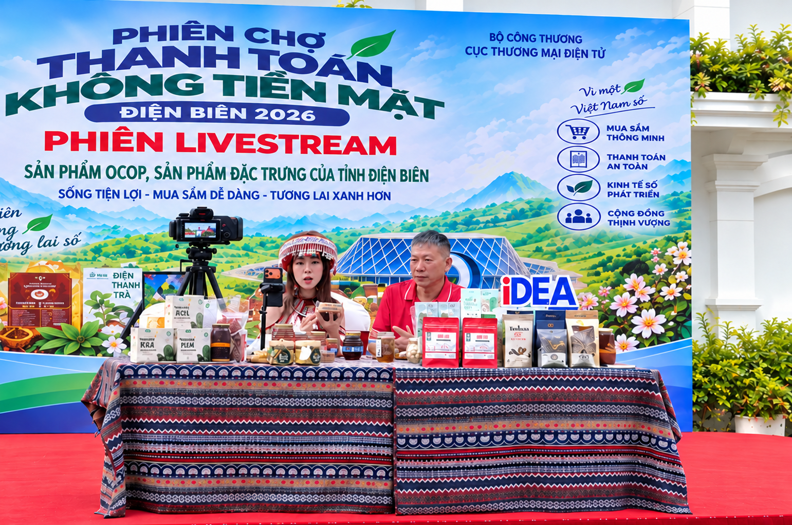 Livestream giúp mở rộng thị trường cho sản phẩm Điện Biên