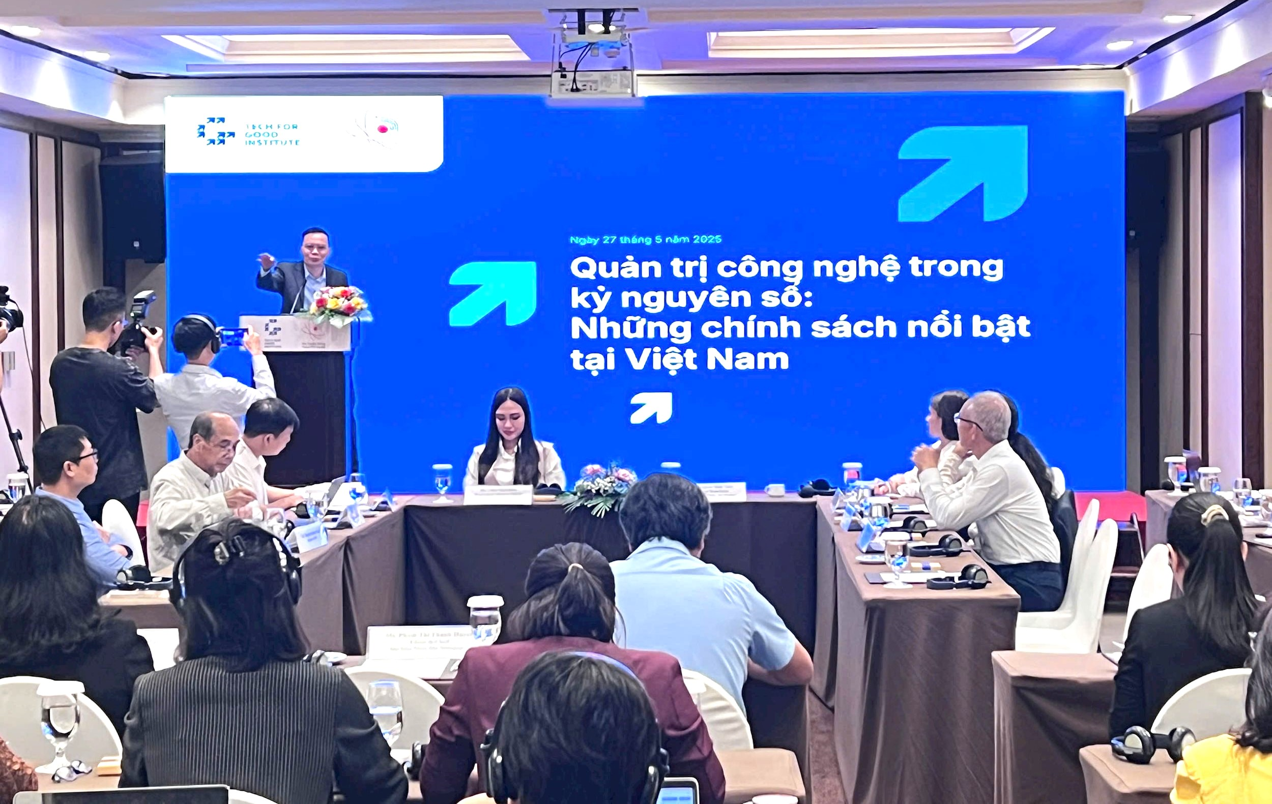 Thúc đẩy đổi mới công nghệ, mô hình kinh doanh và xây dựng hệ sinh thái số