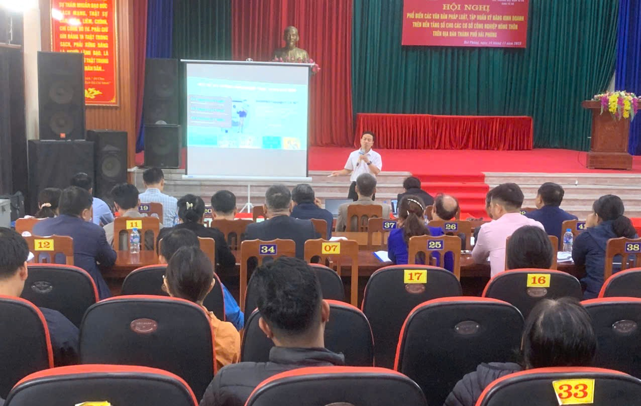 Đẩy mạnh chuyển đổi số nông thôn Hải Phòng bằng AI và thương mại điện tử