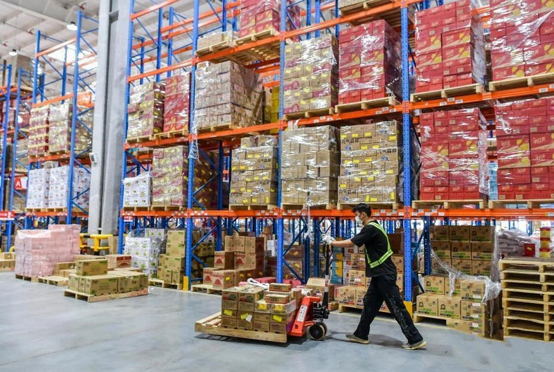 Trung Quốc đầu tư các kho hàng khổng lồ để tập trung phát triển thương mại điện tử